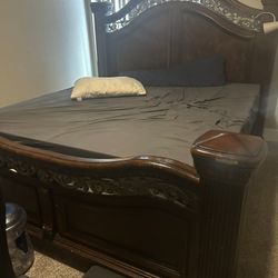 Free bed and frame - Heavy