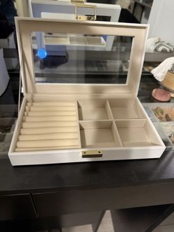 Jewelry Organizer