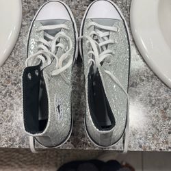 Converse , Sliver , Size 10 