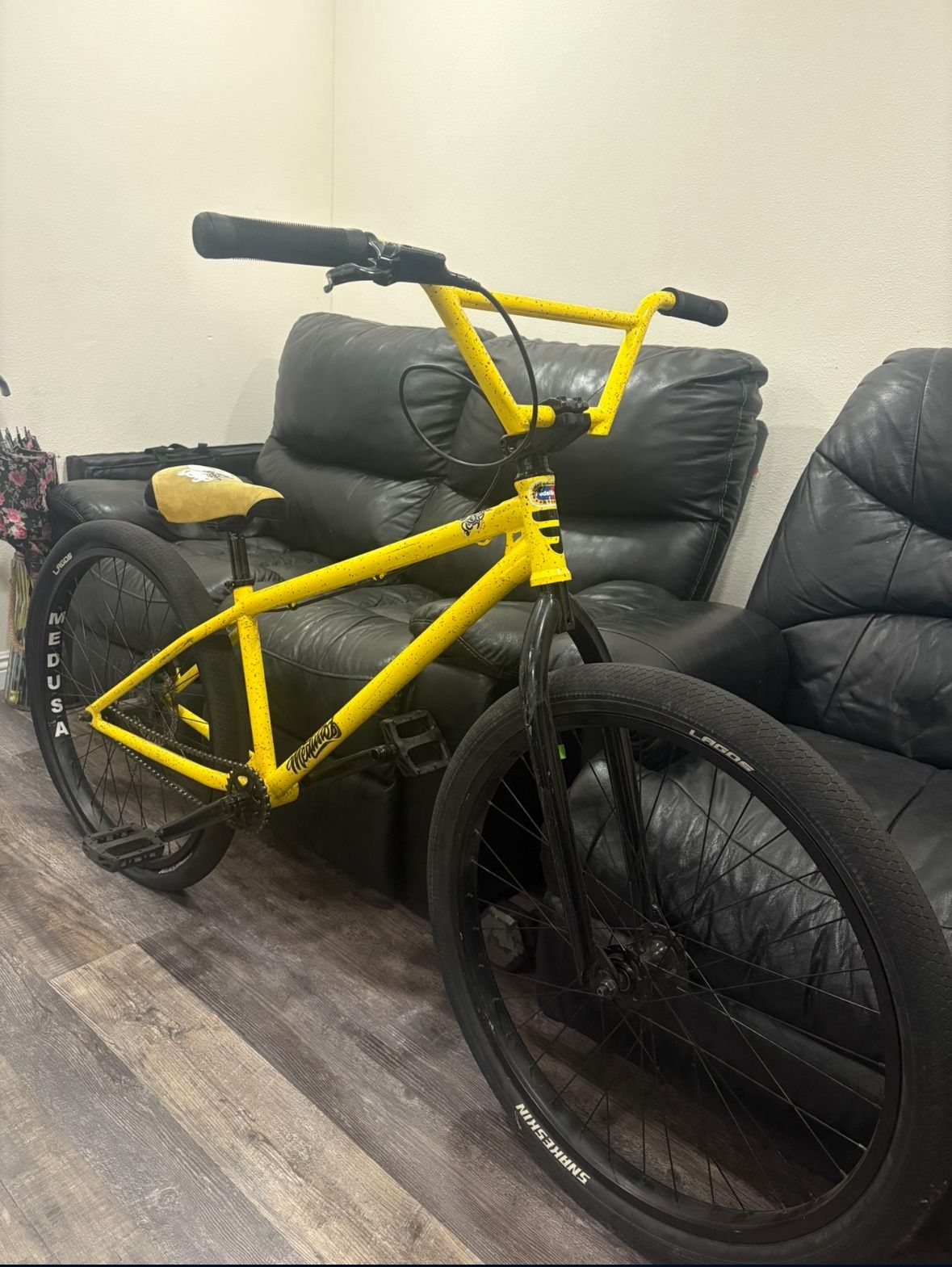 Wheelie bike
