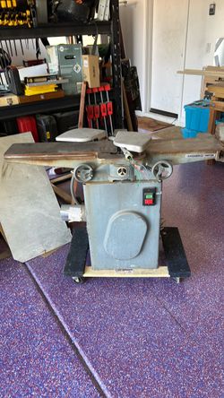 Rockwell Delta Jointer floor model 37-220