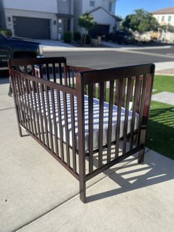 Crib With Mattress