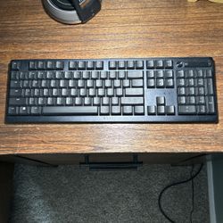 Razer Deathstalker V2 Pro Purple Switches