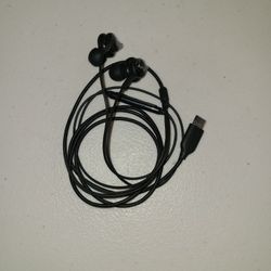 Type C Earbuds 