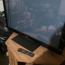 Panasonic 42" VIERA HD (720p) Plasma TV