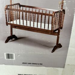 Vintage Jenny Lind Cradle