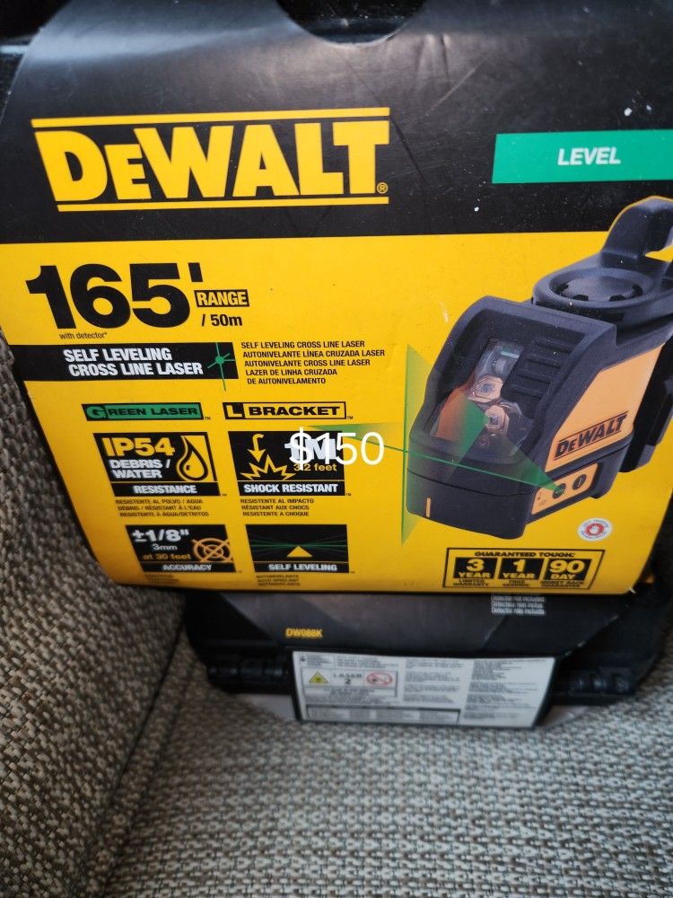 100 ft. Green Self-Leveling Cross Line Laser Level with (3) AA Batteries & Case

