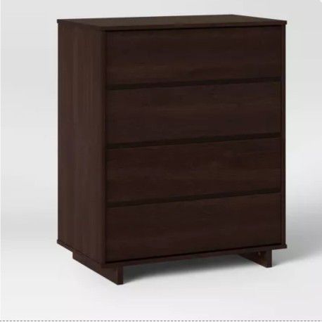 Modern 4 Drawer Dresser - Room Essentials™

