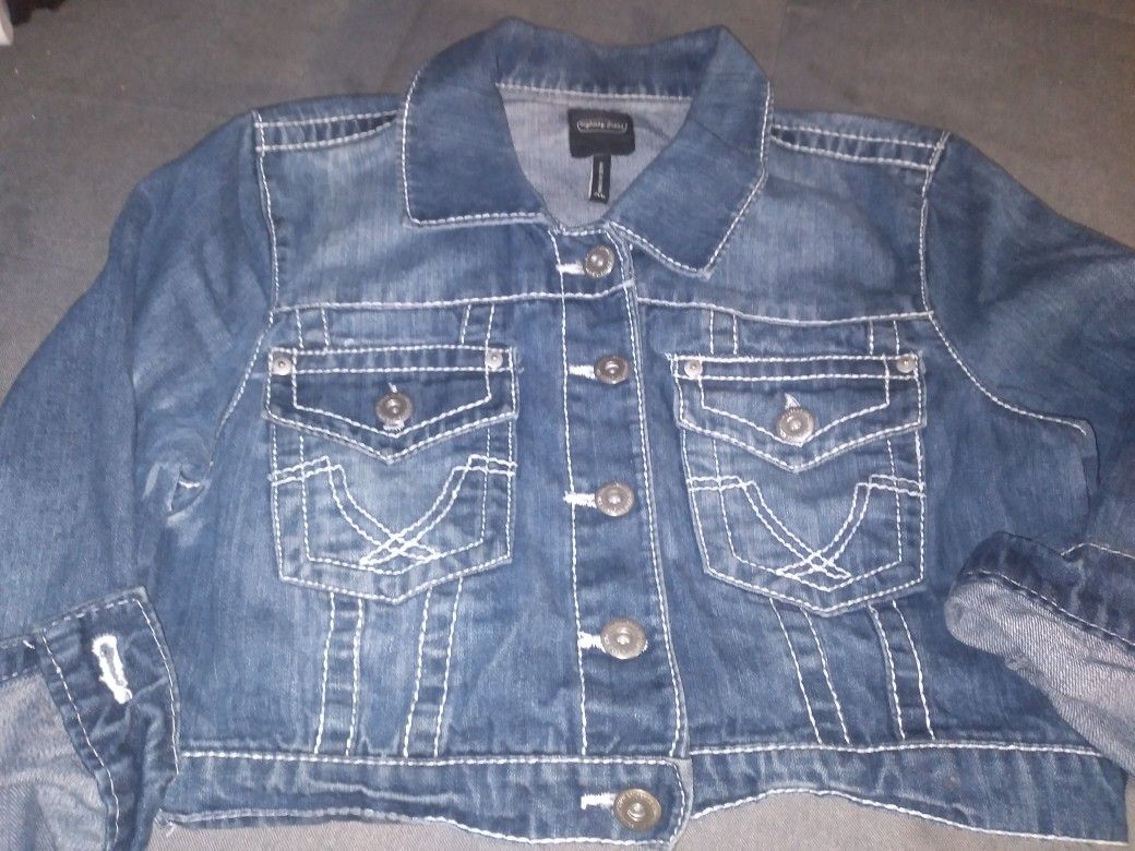 Juniors/ Womens Size Xl Denim Jacket
