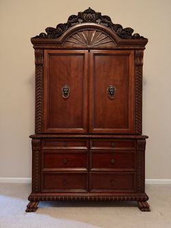 5 Piece Queen Bedroom Set