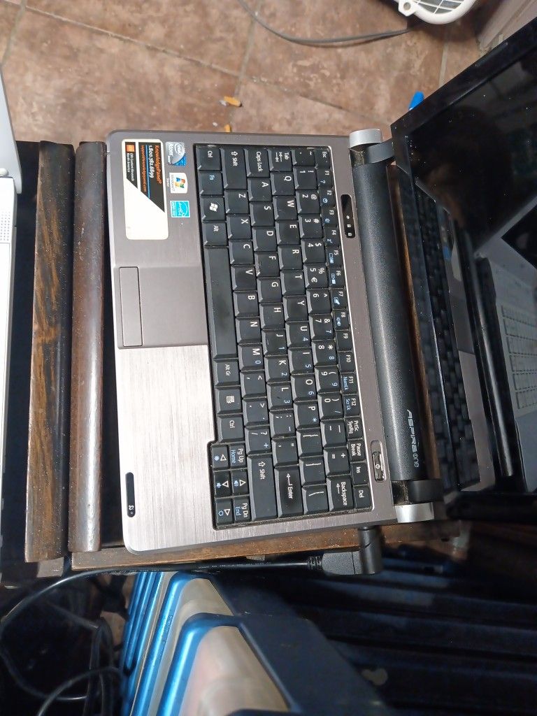 Laptop Acer One