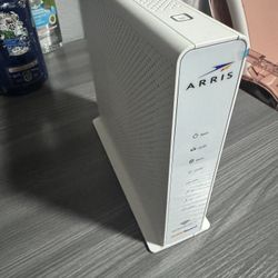 Arris Surfboard Router