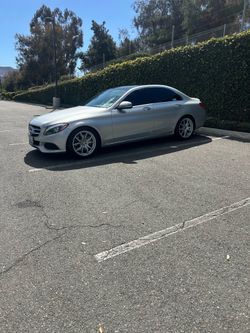 2016 Mercedes-Benz C-Class