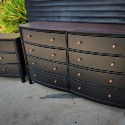 Dresser Set 