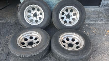 Chevy or gmc Truck or Van 15x8 Inch 5 Lug aluminum wheels with old tires C10 OBS Astro Van