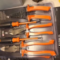 Klein 5 pc insulated electrician tool set