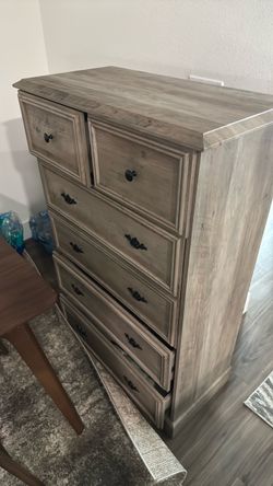 6 Drawer Dresser