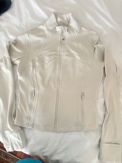 lululemon cropped define jacket