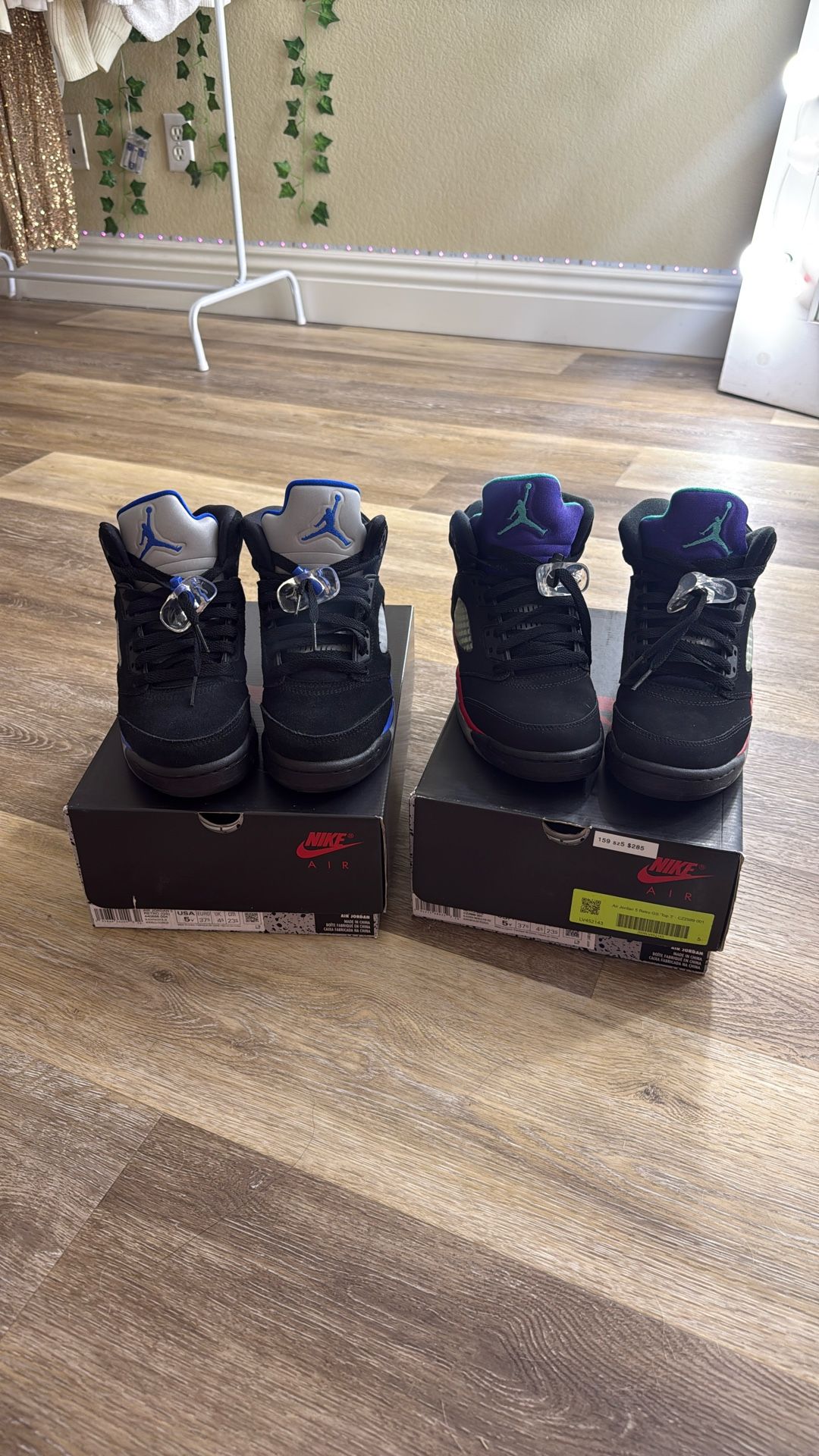 Air Jordan 5 Retro Size 5 Youth