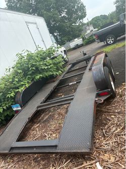 Heavy duty tow trailer