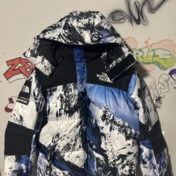 Supreme x The North Face Mountain Baltoro Jacket