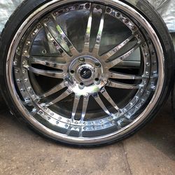 22 inch Savini Forged 3 Piece rims 5 lug 5x120