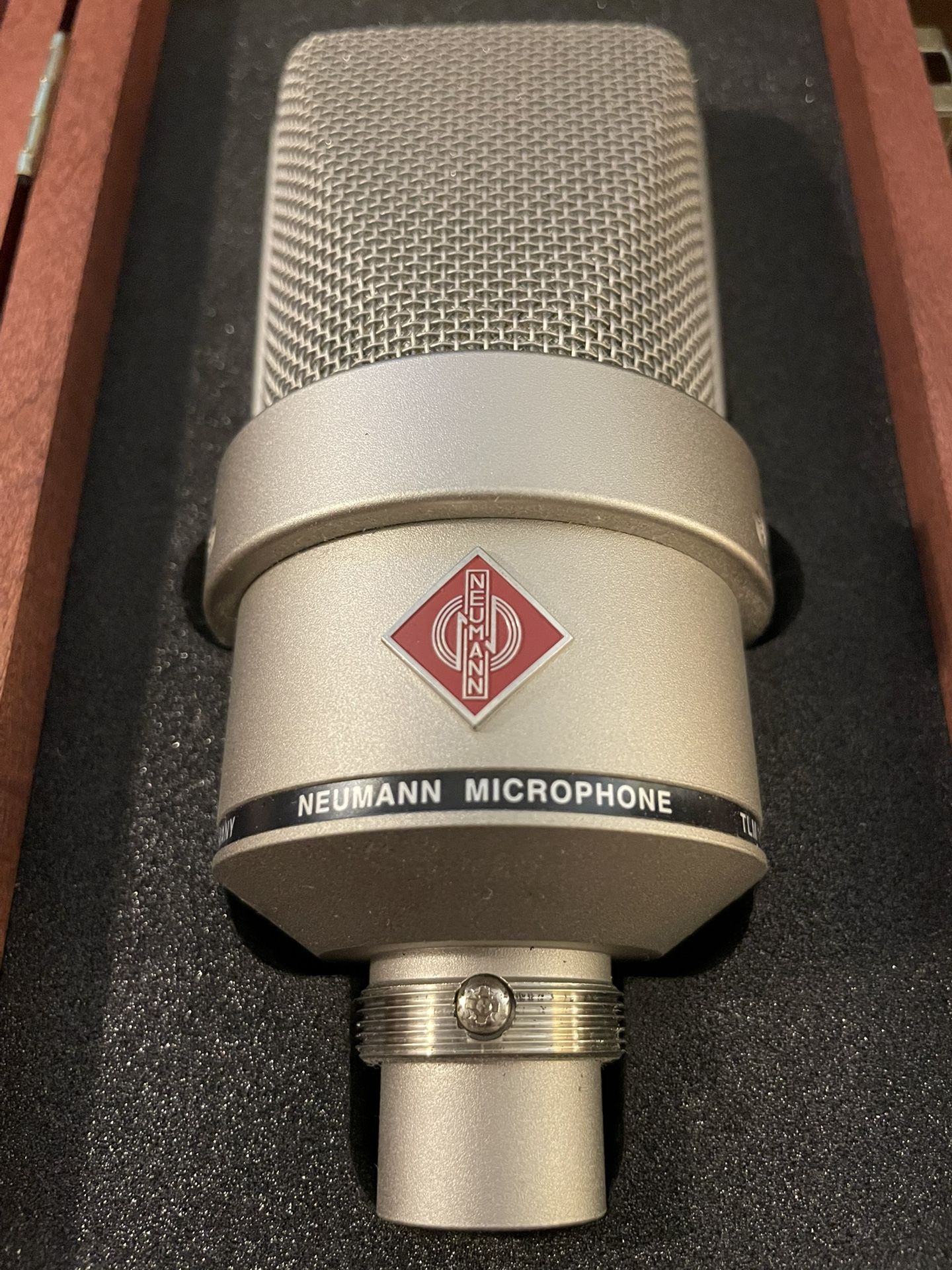 New Neumann Professional Dynamic Microphone - Model TLM 103  