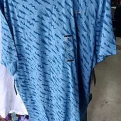 Men's Blue Short Sleeve Shirt