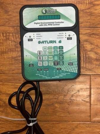 Titan Controls Saturn 6 Digital Environmental Controller with CO2 PPM