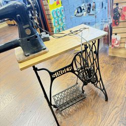 Singer 1730 Leather Stitching Machine