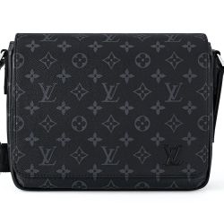 Louis Vuitton District PM