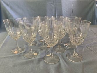 Glass goblets