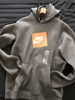 nike sweatshirt sz small