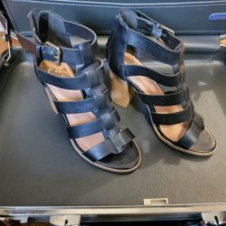 Black High Heel Shoes