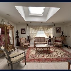 Antique Furniture Set 