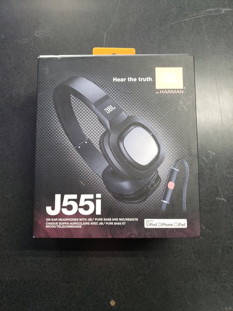 JBL HEADPHONES WITH MIC 