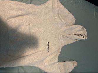 Essential hoodie (Large)