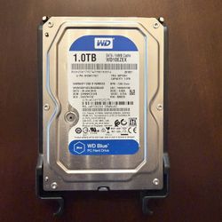 WD Blue 1TB 3.5” SATA Hard Drive (WD10EZEX) – Desktop HDD