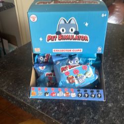 PET Simulador Collectors Clops With 24 Exclusive Codes