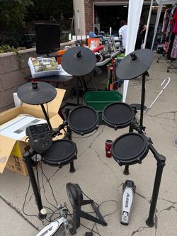 ALESIS Electric Drumset