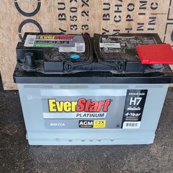 EverStart Platinum H7 Battery was in Chrysler 300S for 2 weeks