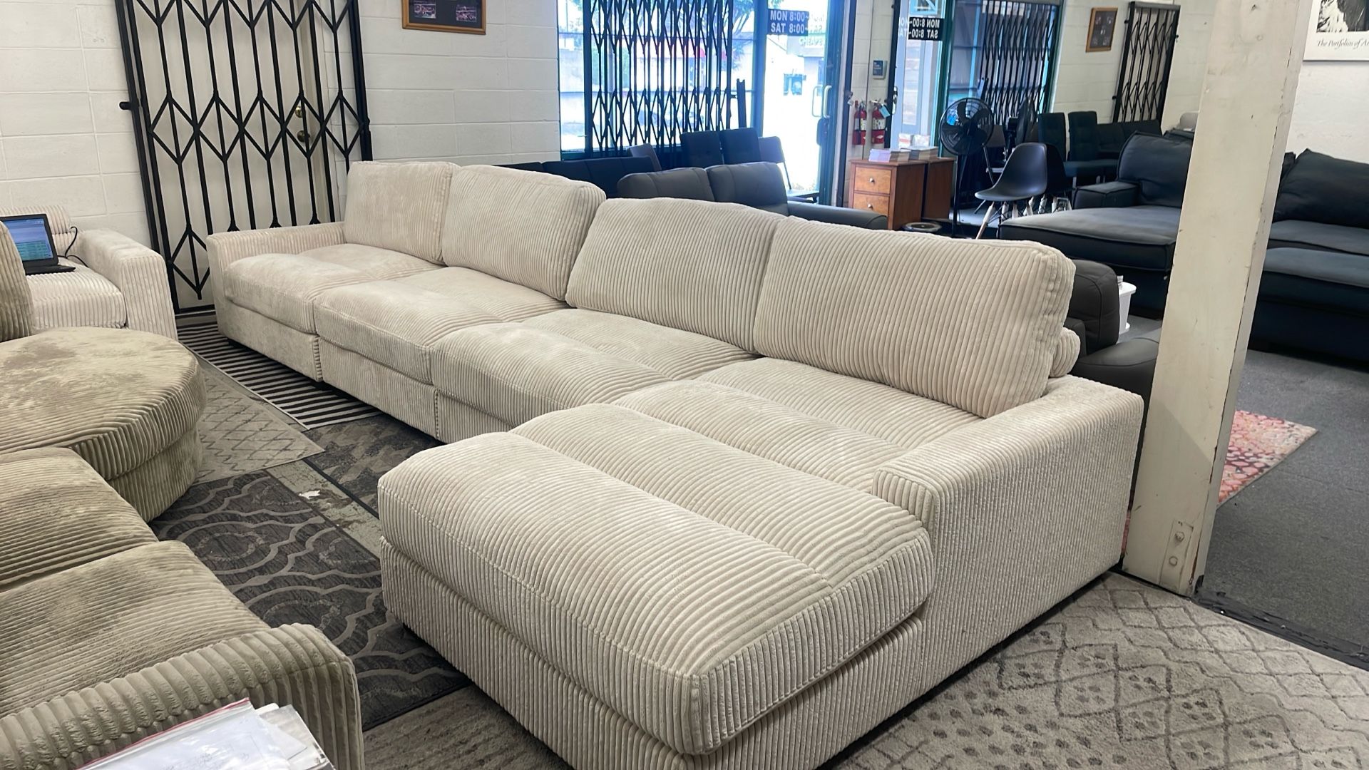 New 164x66 Corduroy Sectional Couch / Free Delivery 