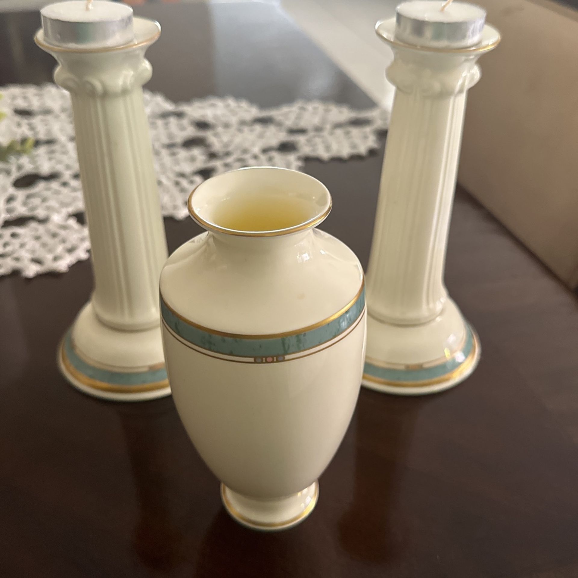 Set Of Pillar Candle Holder