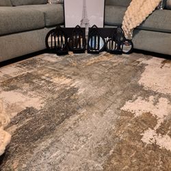 Home Decor (Pictures, Candle Holders And Mirrors)