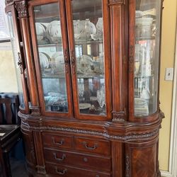 China Cabinet 