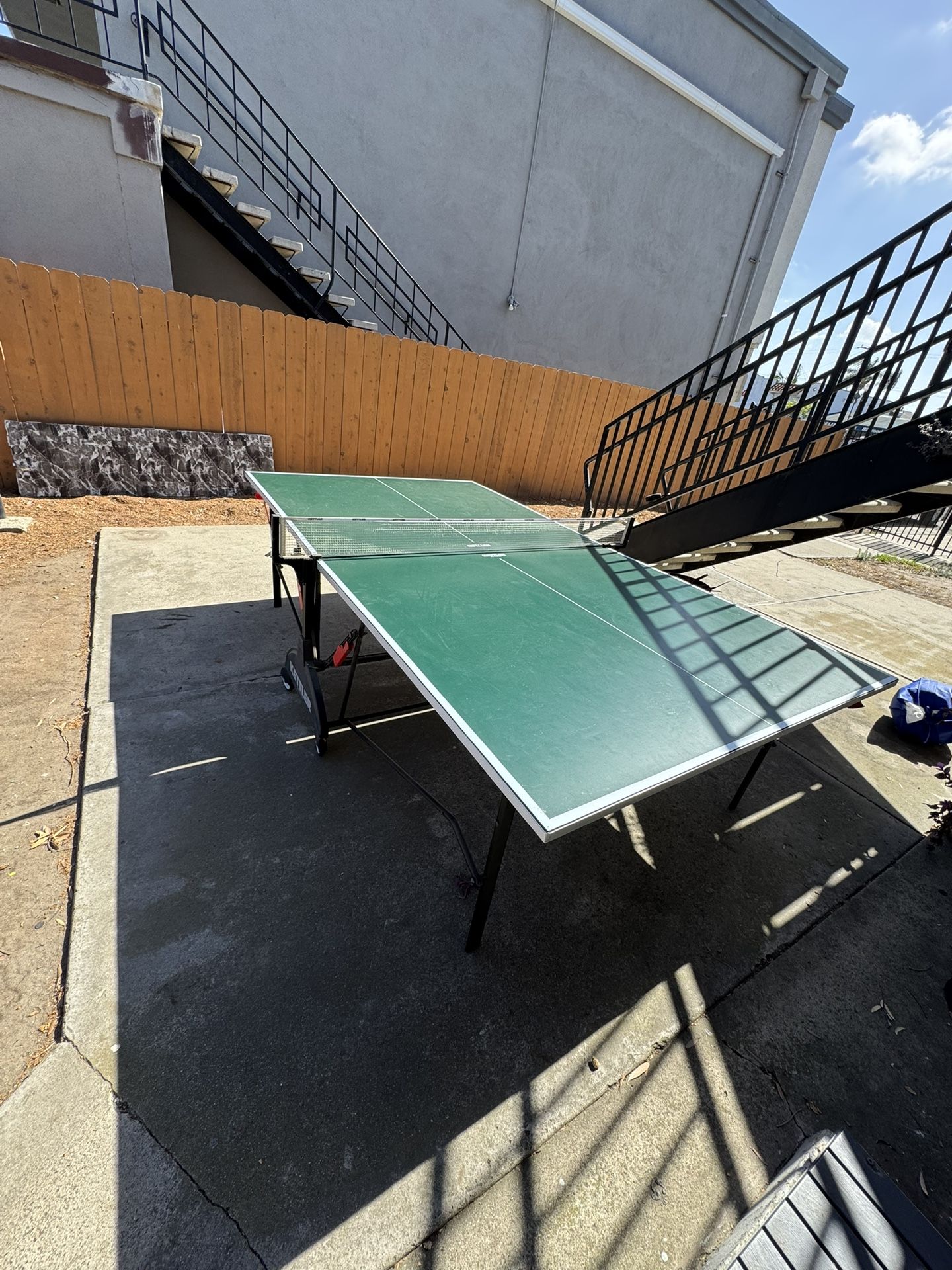 Ping-Pong Table