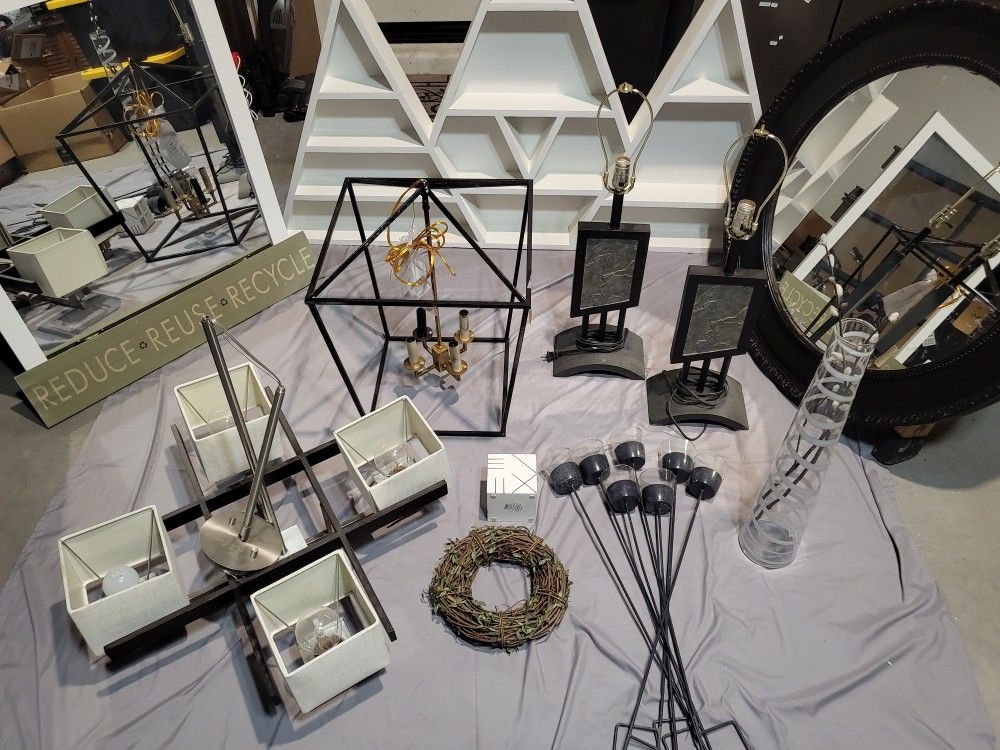 Home Decor Lot Lamps Mirror Vase Candle Torches Posts Sign Art