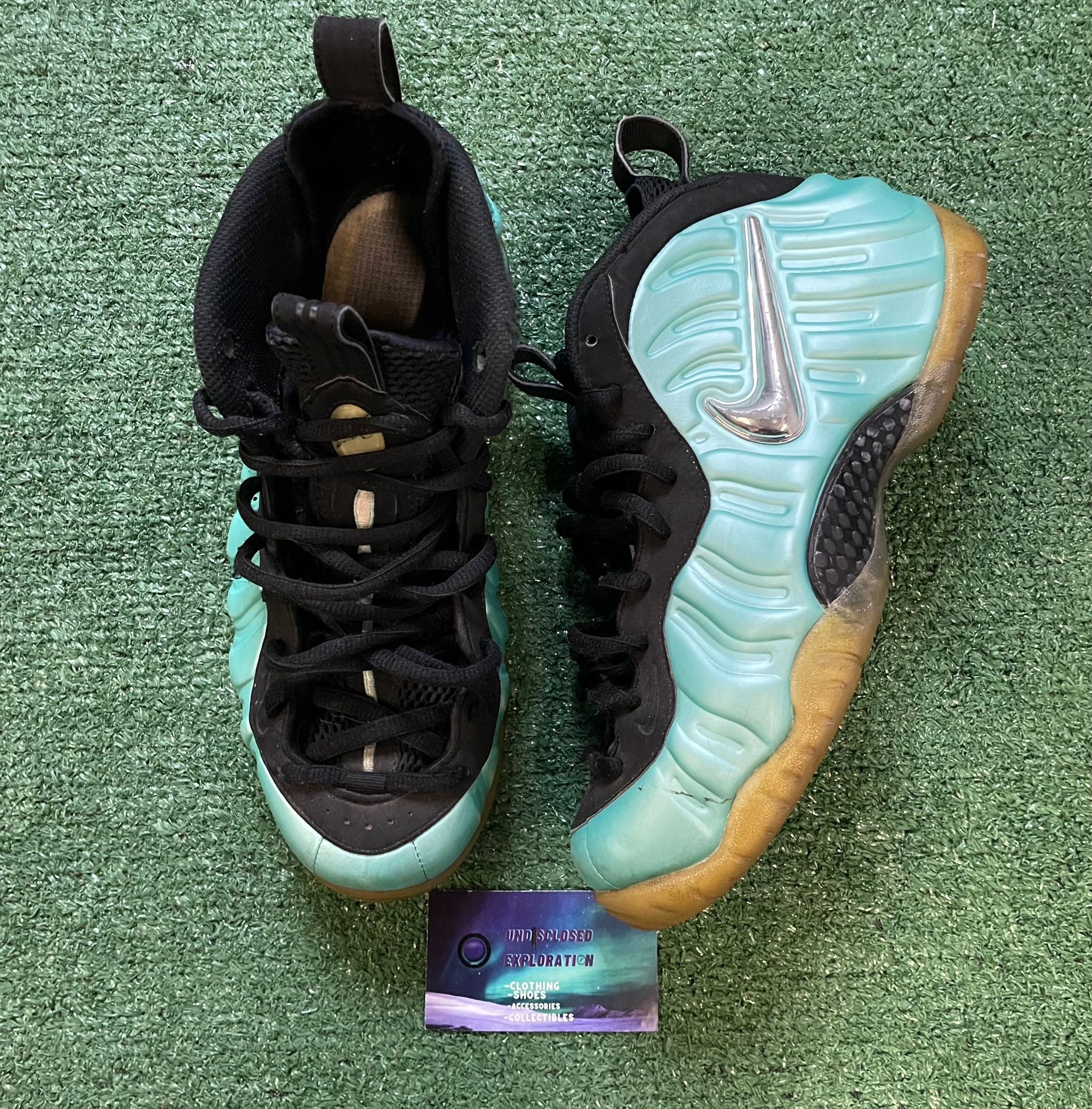 Nike Foamposite pro island green size 8men/9.5women