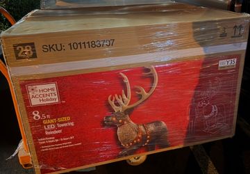 8.5 ft Giant Sized LED Towering Reindeer from Home Depot