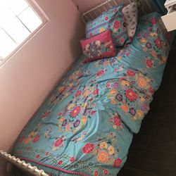 Pair Of Twin Beds 